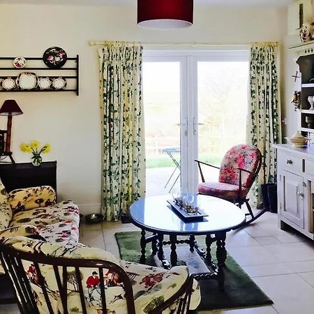 Cottage,
